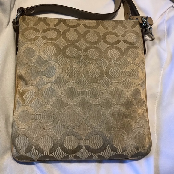 COACH Signature C Monogram Crossbody Bag - Picture 3 of 8
